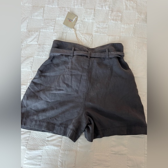 Faherty shorts - Picture 4 of 8